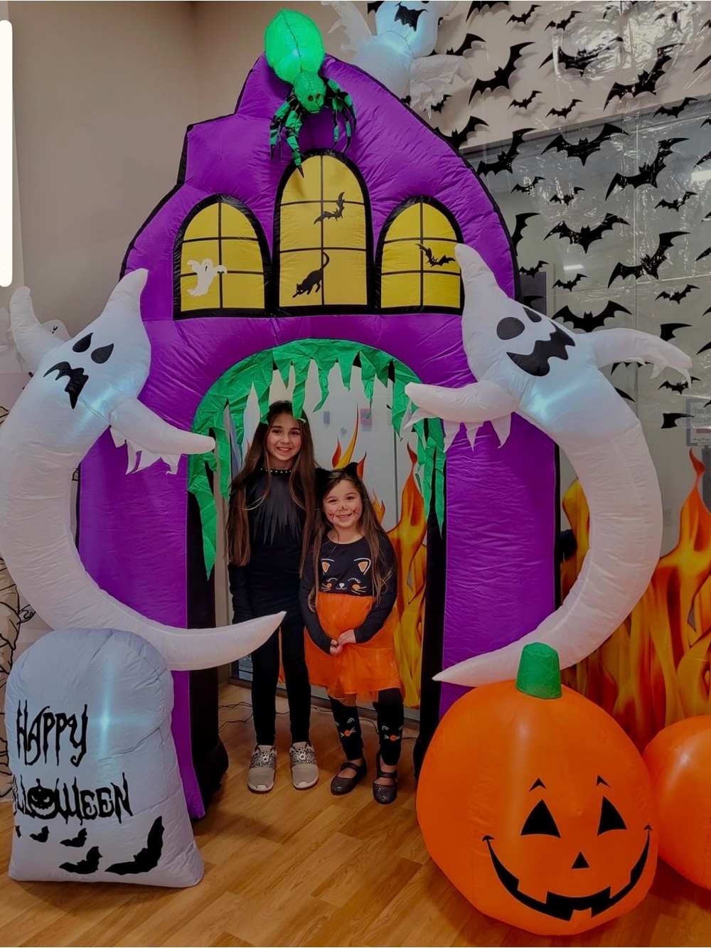 Purple Halloween Inflatable Haunted House Archway Decoration